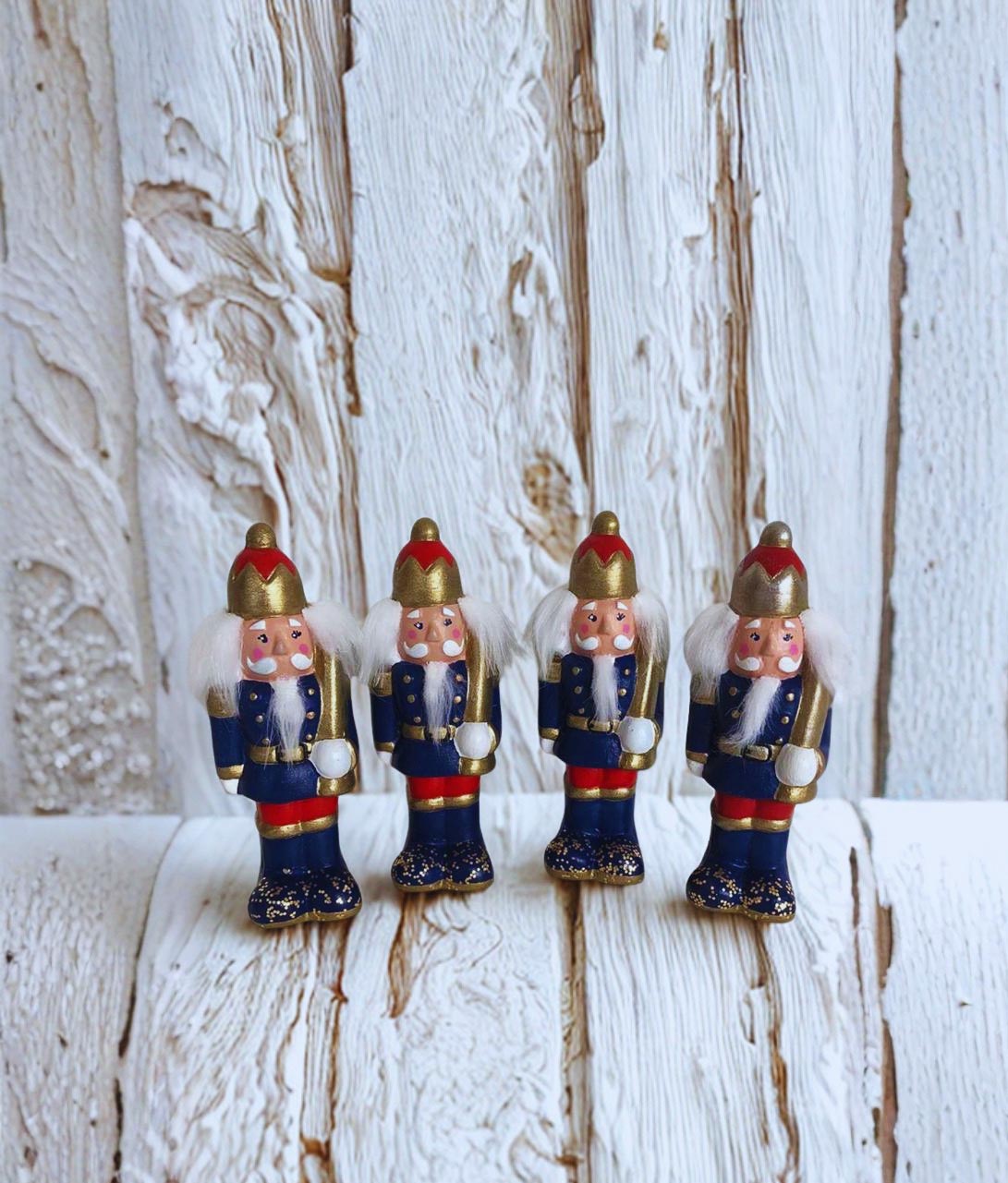Mini Fındıkkıran Asker , Yılbaşı Ev Aksesuarı