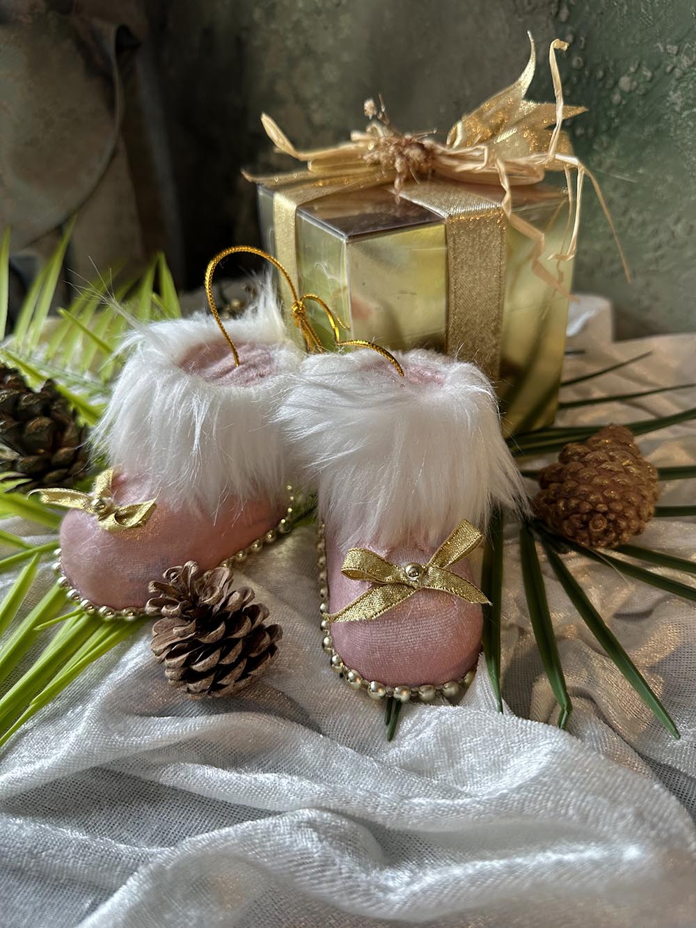 Yılbaşı Çam Ağacı Süsü Pembe Patik