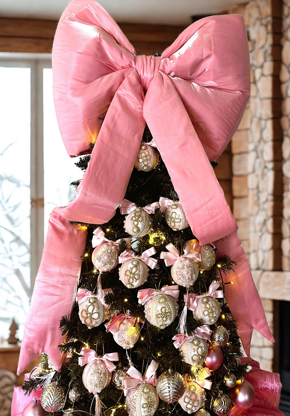 PINK TREE WITH SKIRT - KİRALIK YILBAŞI ÇAM AĞACI
